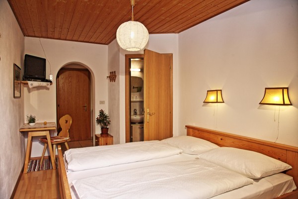 Foto vom Zimmer Ferienwohnungen auf dem Bauernhof Ausserebner Hof