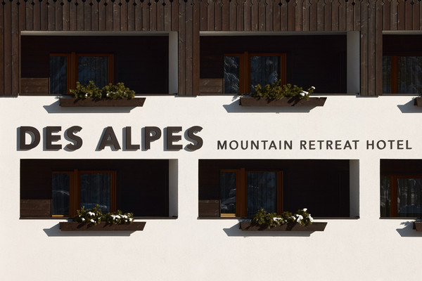 Foto esterno Hotel Des Alpes