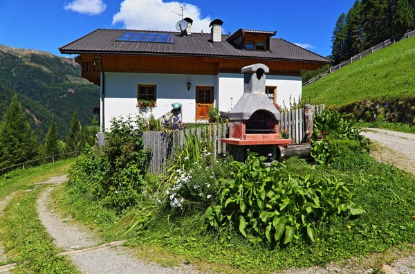 Photo exteriors Farmhouse apartments Wieserhof