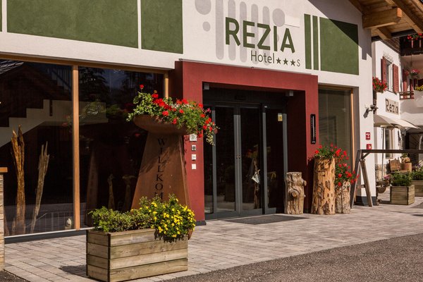 Photo exteriors Hotel Rezia