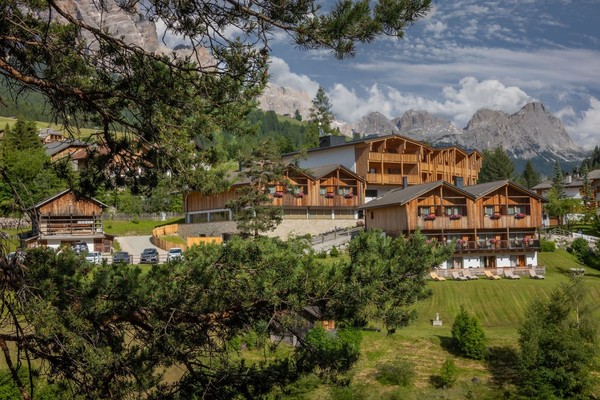 Photo exteriors Hotel Rezia