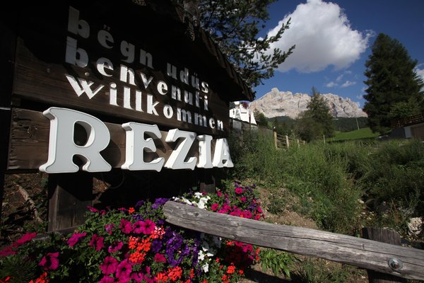 Logo Rezia