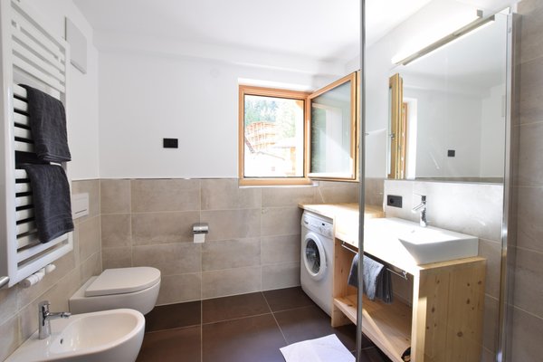 Photo of the bathroom Apartments Ciasa Lisüra