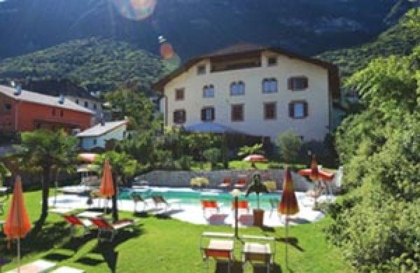 Foto esterno Garni + Appartamenti Brunnenhof