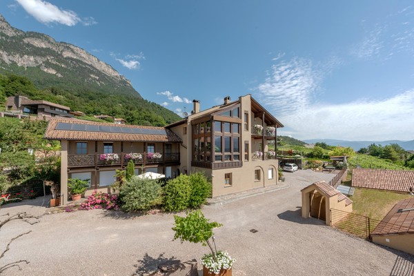 Photo exteriors Farmhouse apartments Strickerhof