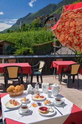 La colazione B&B + Appartamenti in agriturismo Haus Micheli