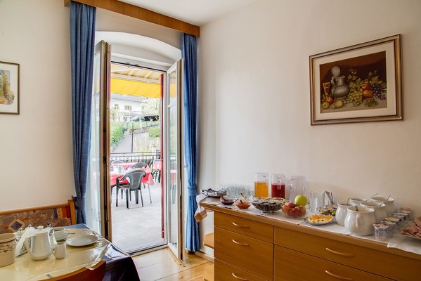 La colazione B&B + Appartamenti in agriturismo Haus Micheli