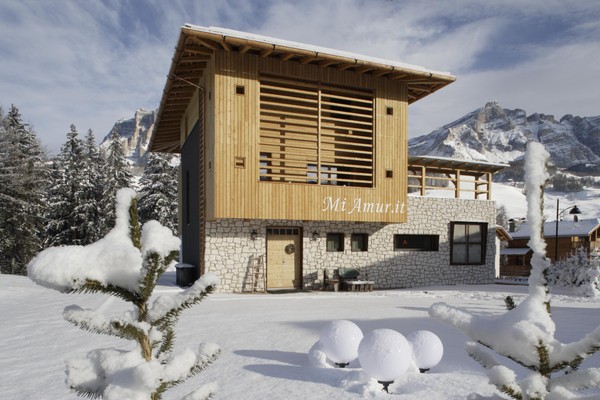 Foto Außenansicht Chalet Mi Amur