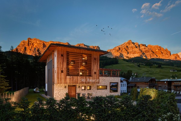 Foto Außenansicht Chalet Mi Amur
