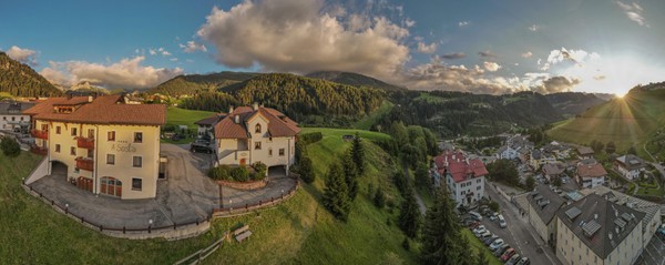 Foto Außenansicht Ferienwohnungen A Sosta