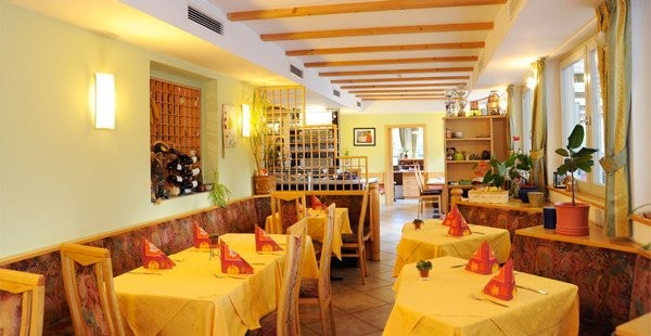 The restaurant Cortina sulla Strada del Vino / Kurtinig an der Weinstraße Kurtinigerhof