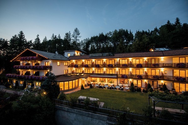 Foto esterno APIPURA hotel rinner