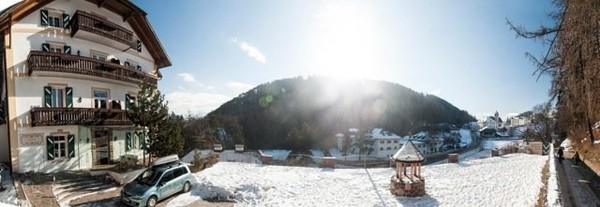 Foto Außenansicht Ferienwohnungen Waldquell