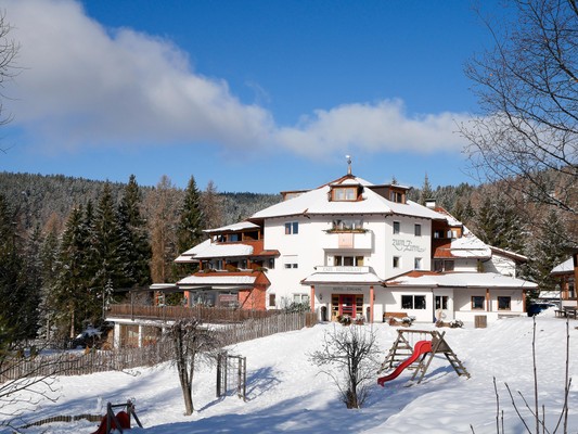 Foto esterno Hotel Zum Zirm
