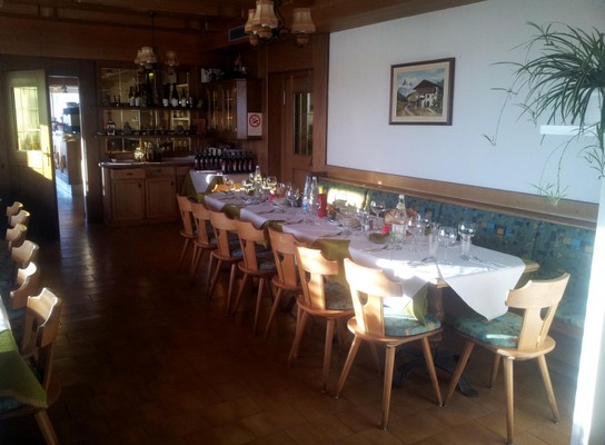 The restaurant Auna di Sopra / Oberinn (Renon / Ritten) Mesnerwirt