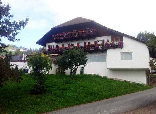 Foto Außenansicht Trattoria Mesnerwirt