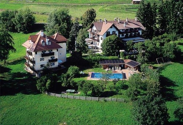 Foto Außenansicht Aparthotel Maier