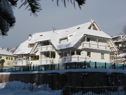 Foto esterno Hotel Villa Anina
