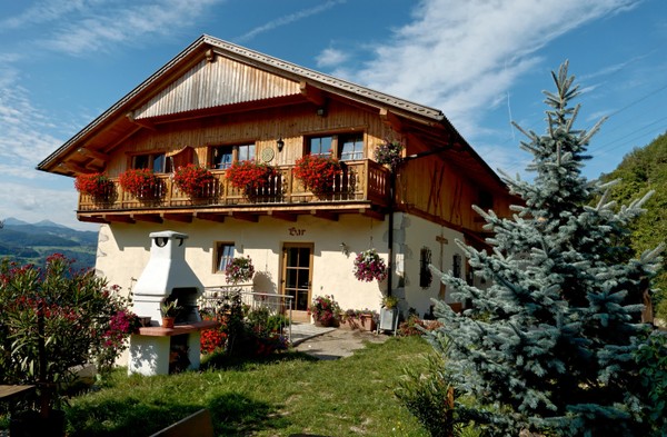Foto Außenansicht Ferienwohnungen auf dem Bauernhof Zunerhof