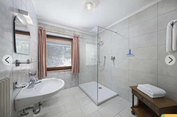 Foto del bagno Appartamenti in agriturismo Völklhof