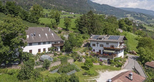 Foto esterno Appartamenti in agriturismo Völklhof