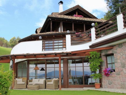 Foto esterno Hotel Chalet Grumer