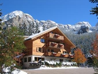 Foto Außenansicht Bed & Breakfast Saré