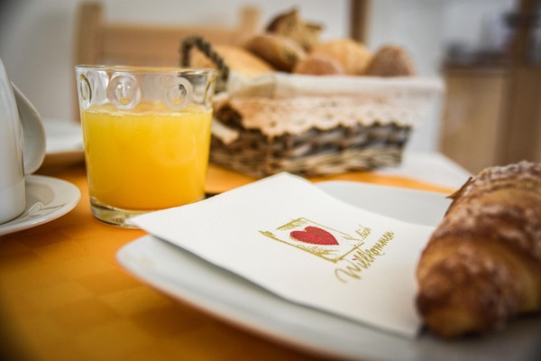 La colazione B&B + Appartamenti 3 Cuori