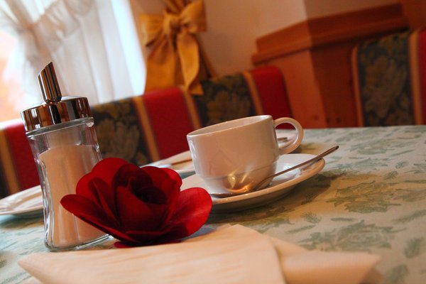La colazione Pra Fiori - Garni (B&B) 3 stelle