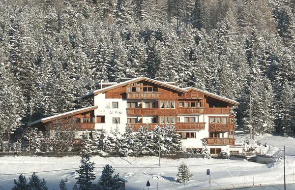 Foto invernale di presentazione B&B-Hotel + Residence Ciasa Ai Pini