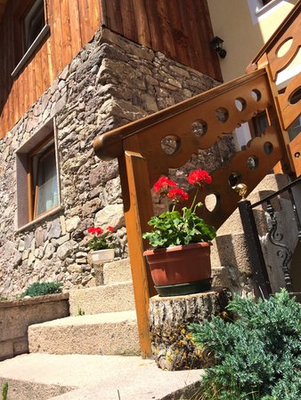Foto esterno in estate Maison Pellegrin