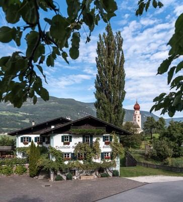 Foto esterno Ristorante Gasthof Zu Tschötsch
