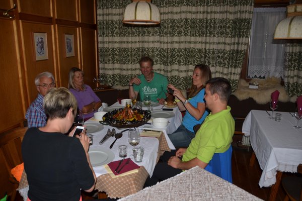 Das Restaurant Rasen im Antholzertal Neunhäusern / Nove Case