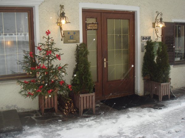 Foto Außenansicht im Winter Neunhäusern / Nove Case