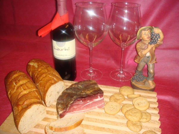 Rezepte und Gourmet-Gerichte Neunhäusern / Nove Case
