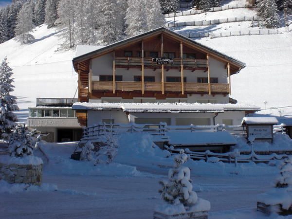 Photo exteriors in winter Pre da Nai