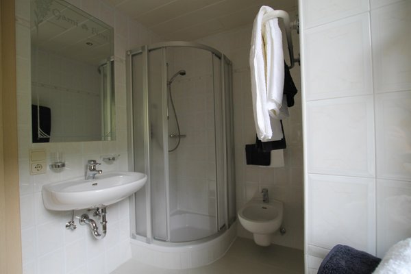 Photo of the bathroom Garni (B&B) + Apartments Fiori
