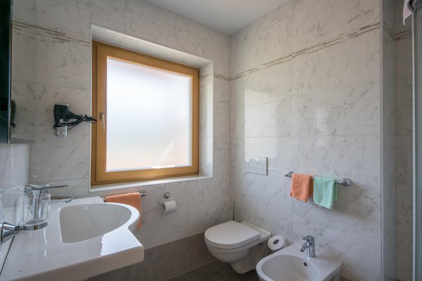Foto del bagno Garni + Appartamenti Miriam