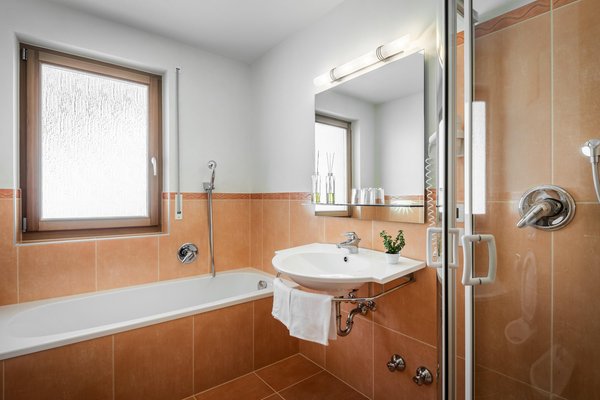 Photo of the bathroom Hotel Ciasa Rü Blanch