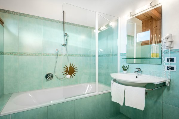 Foto del bagno Hotel Ciasa Rü Blanch