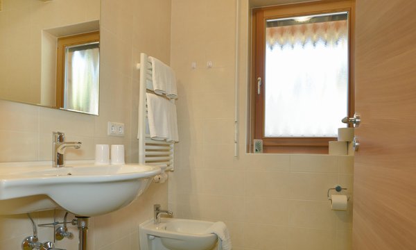 Photo of the bathroom Farmhouse apartments Roderhof