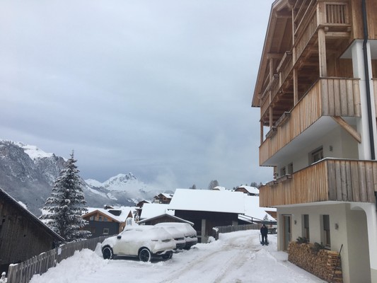 Foto Außenansicht Ferienwohnungen Ciasa de Lenz