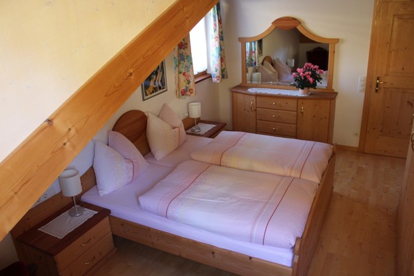 Foto vom Zimmer Ferienwohnungen auf dem Bauernhof Weingut Eberlehof