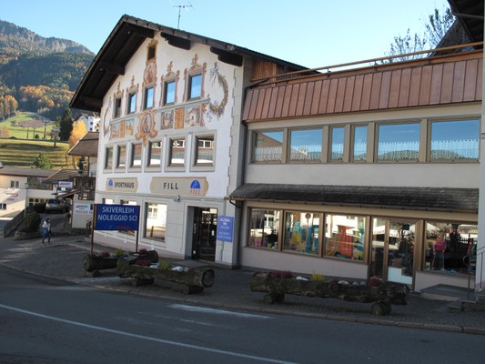 Foto Außenansicht Fahrradverleih Sporthaus Fill