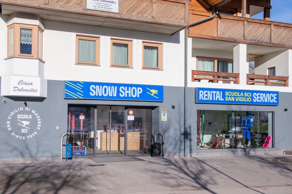 Foto Außenansicht Skiverleih Snow Shop