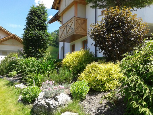 Foto del giardino San Vigilio