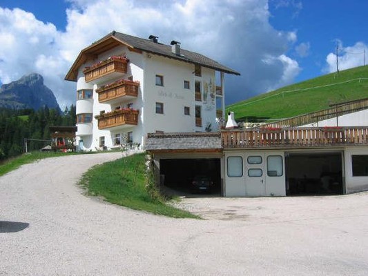 Foto esterno Appartamenti in agriturismo Lüch dl Tascia