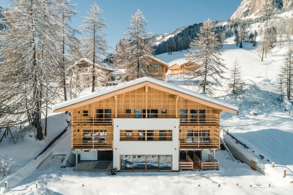 Foto Außenansicht Chalet Rönn Luxury B&B - Apartments