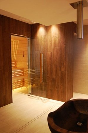 Foto del wellness Garni + Appartamenti Lüch da Pcëi