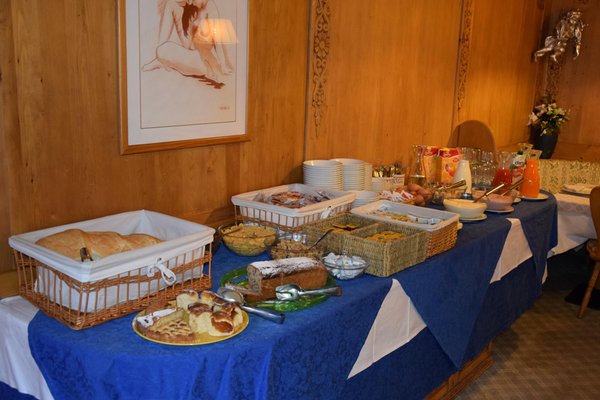 La colazione Hotel Alpenrose
